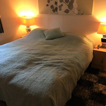 Prachtige Luxe Chalet Op De Veluwe Nabij Hoenderloo Kültér fotó