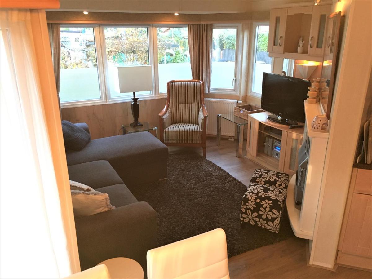 Prachtige Luxe Chalet Op De Veluwe Nabij Hoenderloo Kültér fotó