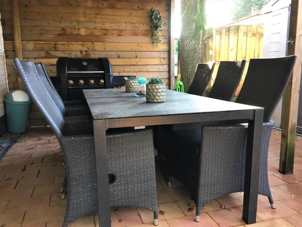 Prachtige Luxe Chalet Op De Veluwe Nabij Hoenderloo Kültér fotó